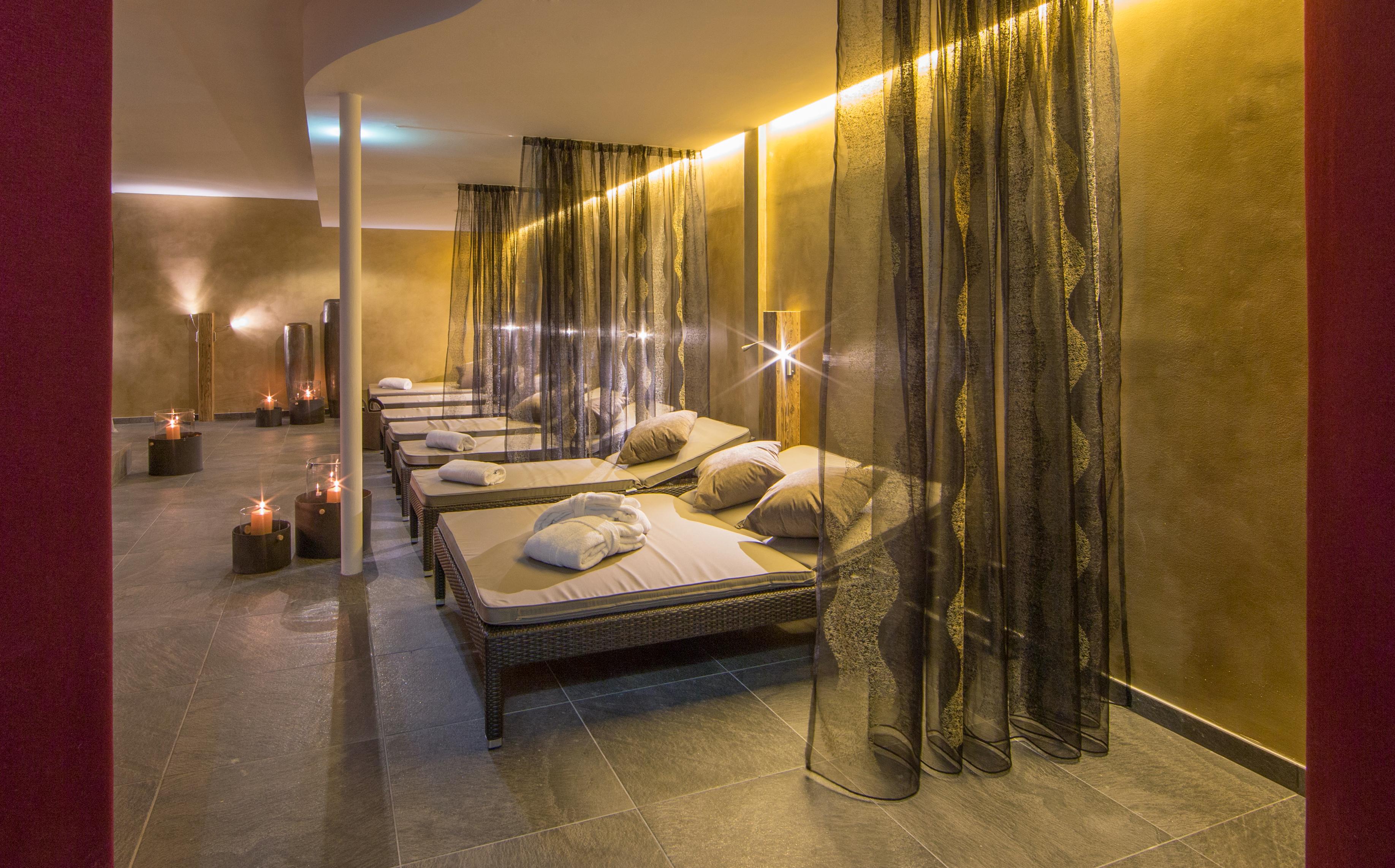Latini Hotel 4*