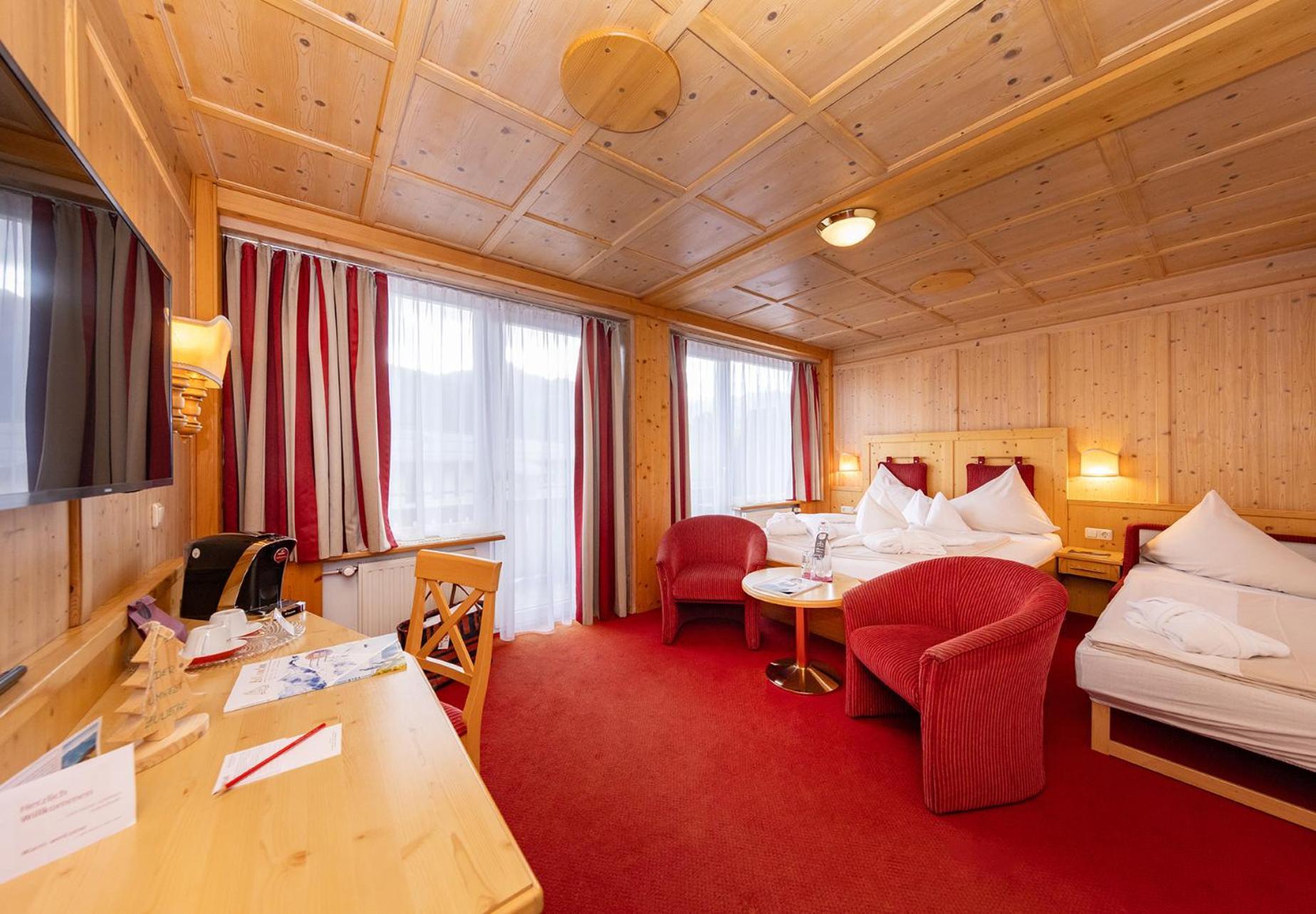 Hotel Latini 4*